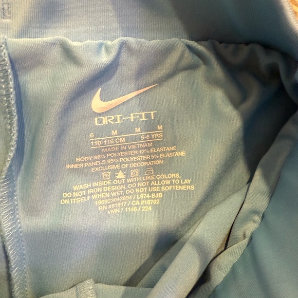 Nike - Dri Fit Golf tennis set - Picture 3 of 3
